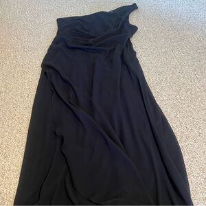 VENUS Black Dress - Sleek Evening Style